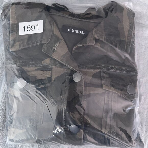 D. Jeans Camouflage Denim Jacket Button Front Army Green Women's Size 1X - Picture 12 of 12